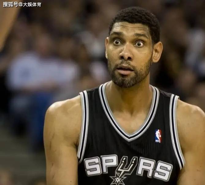 冒犯裁判 冒犯裁判